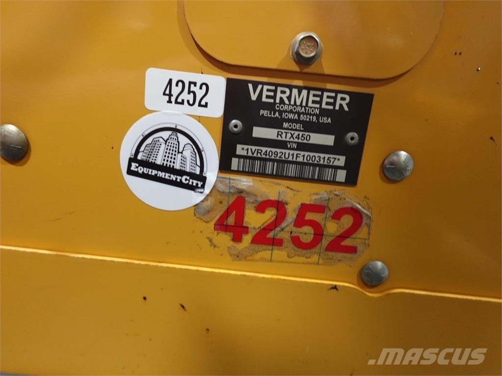 Vermeer RTX450 掘溝機