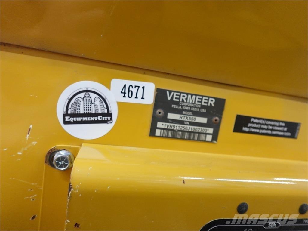 Vermeer RTX550 掘溝機