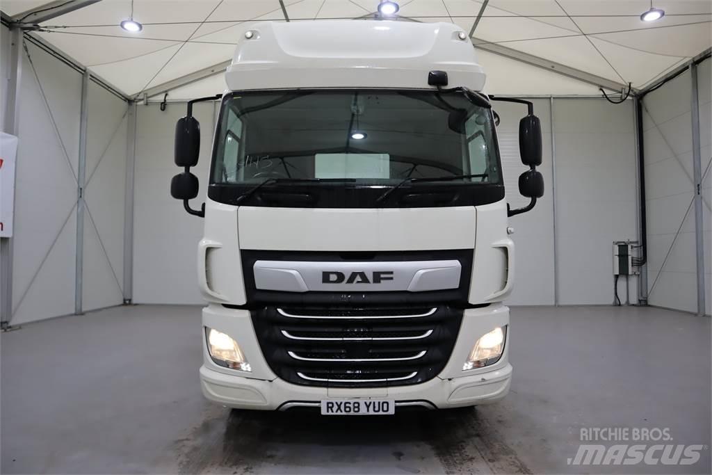 DAF CF450 曳引機組件