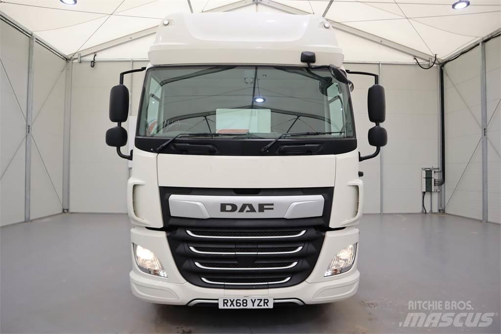 DAF CF450 曳引機組件