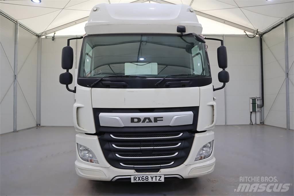 DAF CF450 曳引機組件