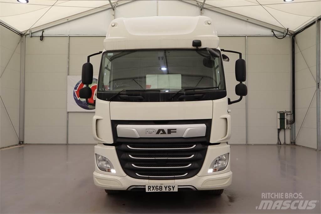 DAF CF450 曳引機組件