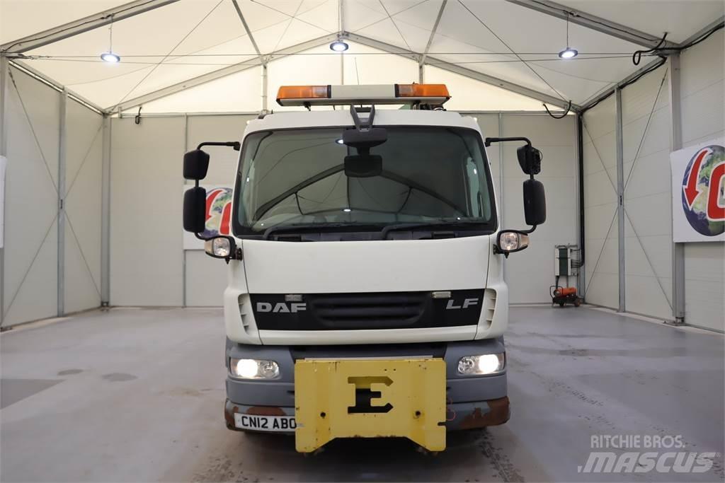 DAF LF 55.250 GULLY SUCKER 其他