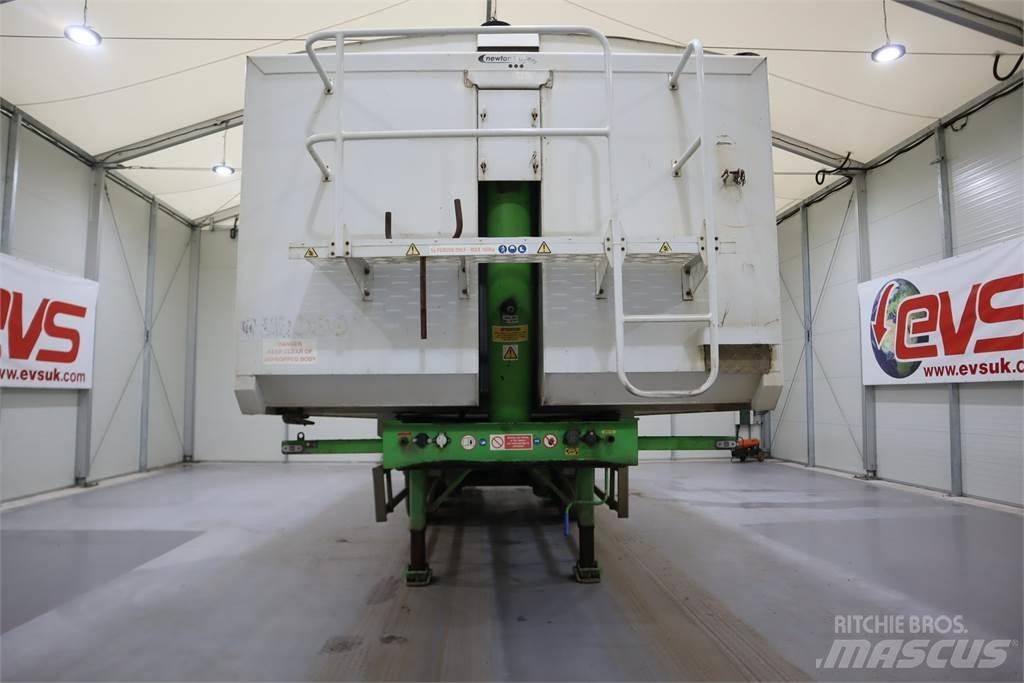 Fruehauf ALLOY BODY TIPPER 其他拖車