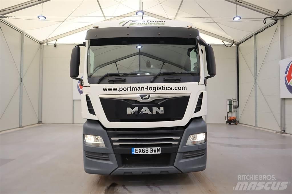 MAN TGX 26.460 曳引機組件
