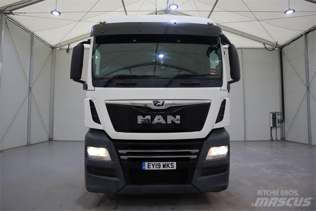 MAN TGX 26.460 曳引機組件