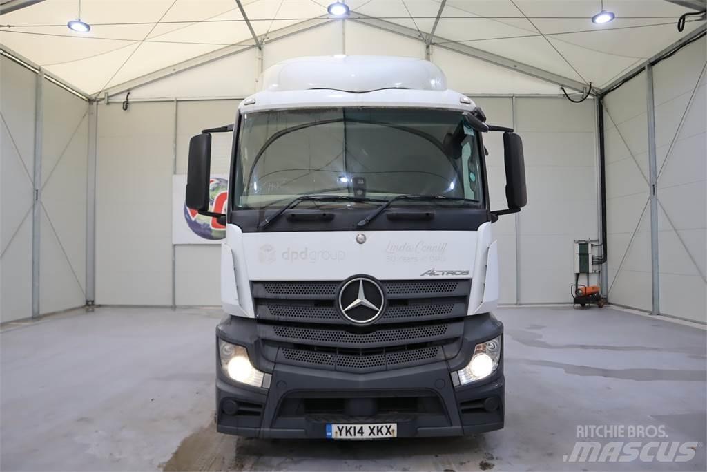 Mercedes-Benz Actros 1840 曳引機組件