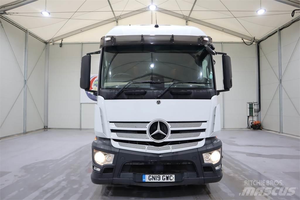 Mercedes-Benz Actros 1840 曳引機組件