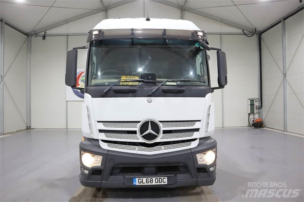 Mercedes-Benz Actros 1840 曳引機組件