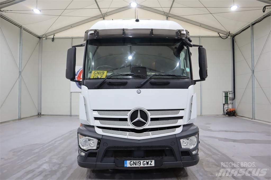 Mercedes-Benz Actros 1840 曳引機組件