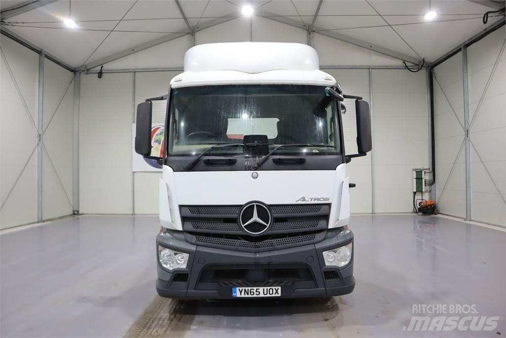 Mercedes-Benz Actros 2540 曳引機組件