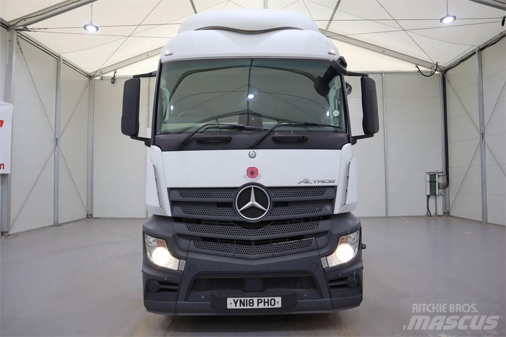 Mercedes-Benz Actros 2543 曳引機組件