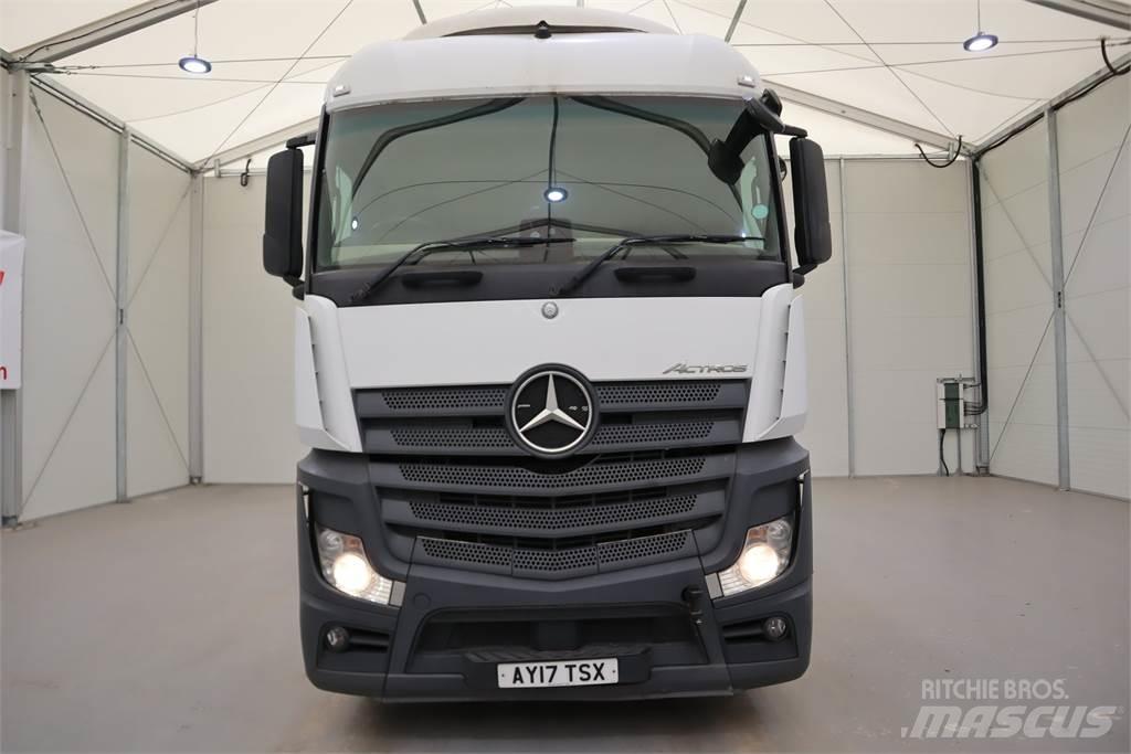 Mercedes-Benz Actros 2545 曳引機組件