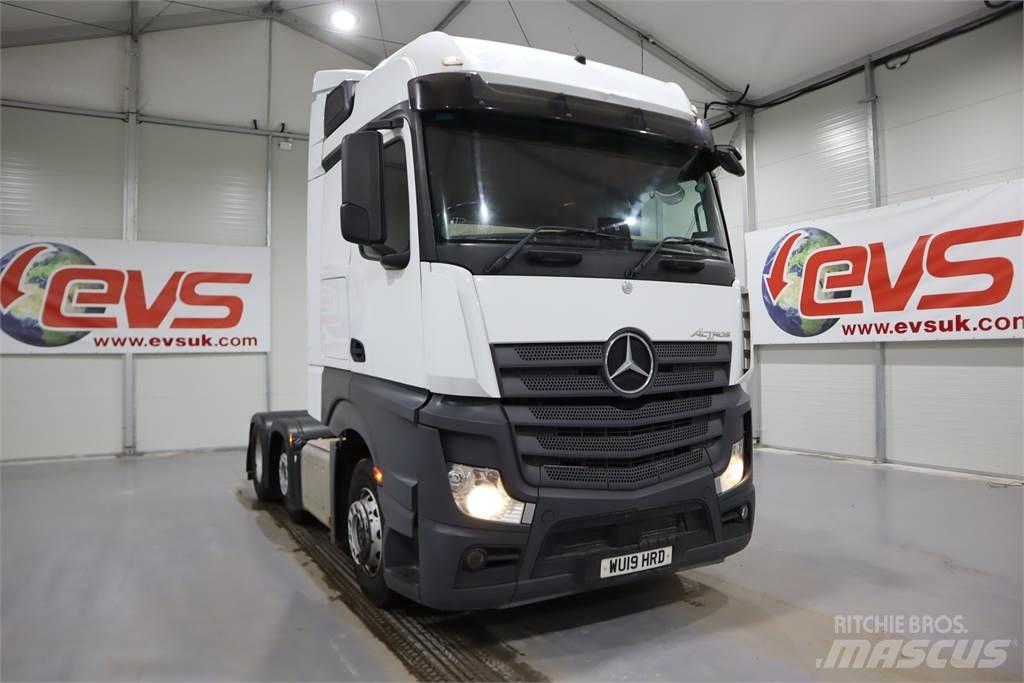 Mercedes-Benz Actros 2545 曳引機組件