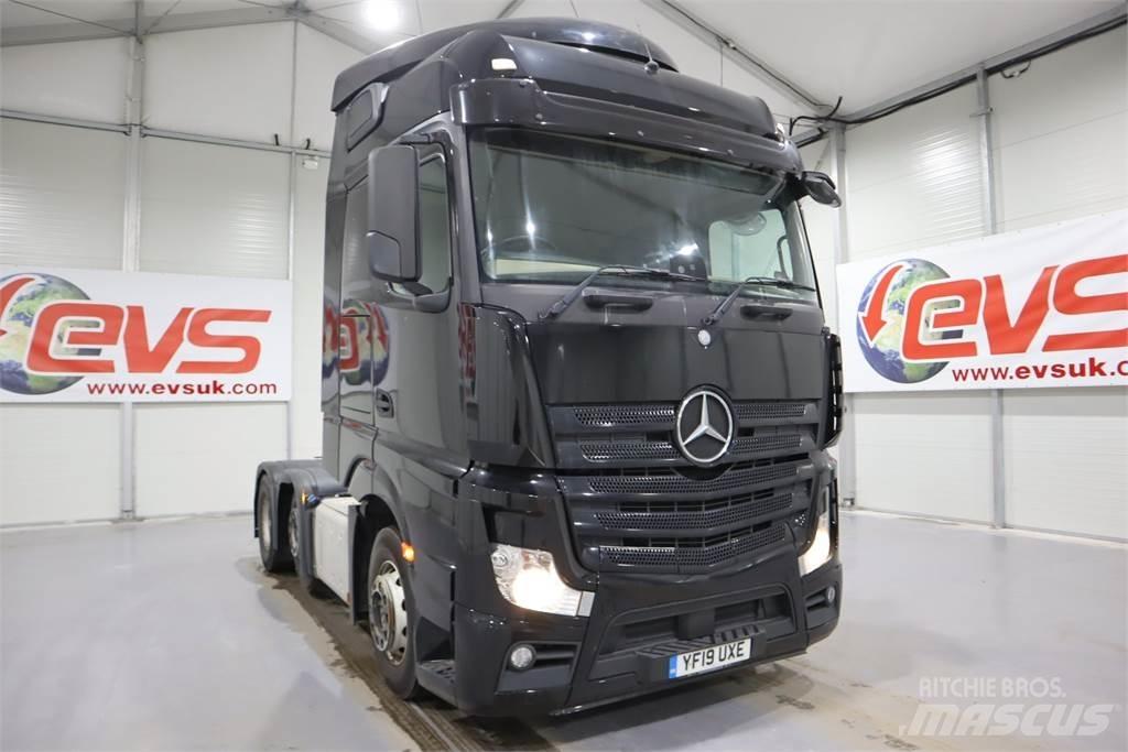 Mercedes-Benz Actros 2545 曳引機組件