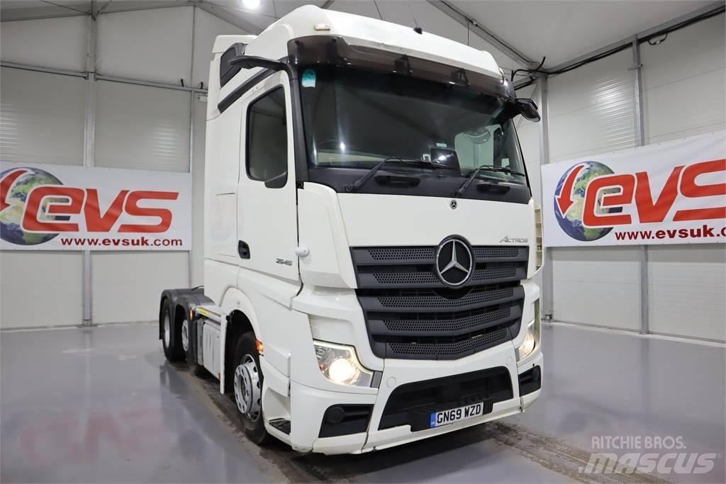Mercedes-Benz Actros 2545 曳引機組件