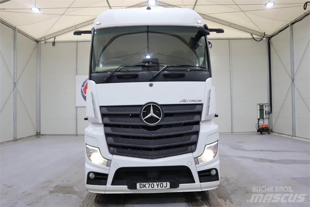 Mercedes-Benz Actros 2545 曳引機組件