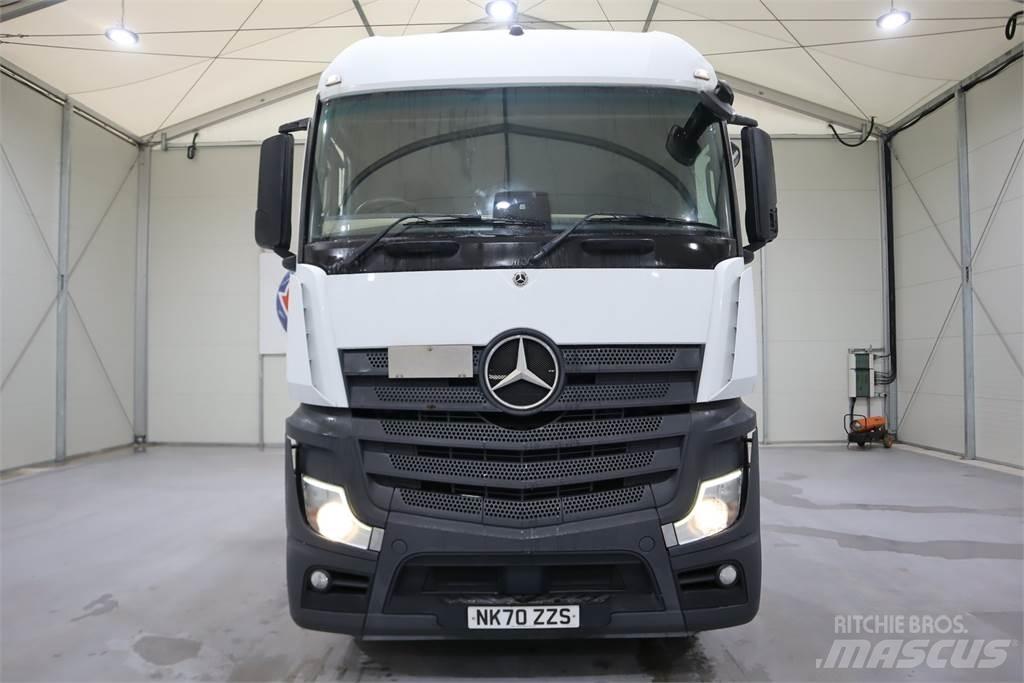 Mercedes-Benz Actros 2545 曳引機組件
