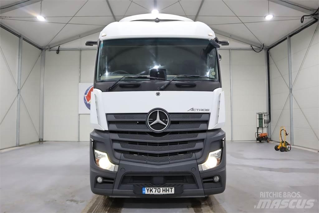 Mercedes-Benz Actros 2545 曳引機組件