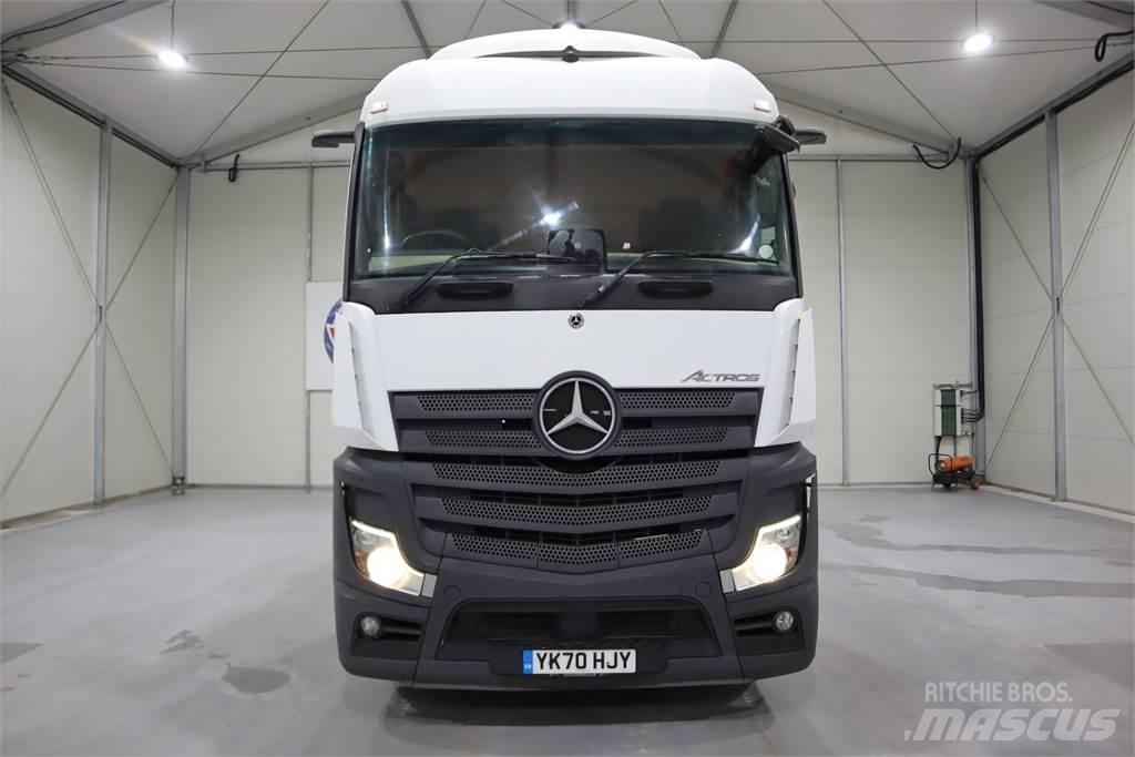 Mercedes-Benz Actros 2545 曳引機組件