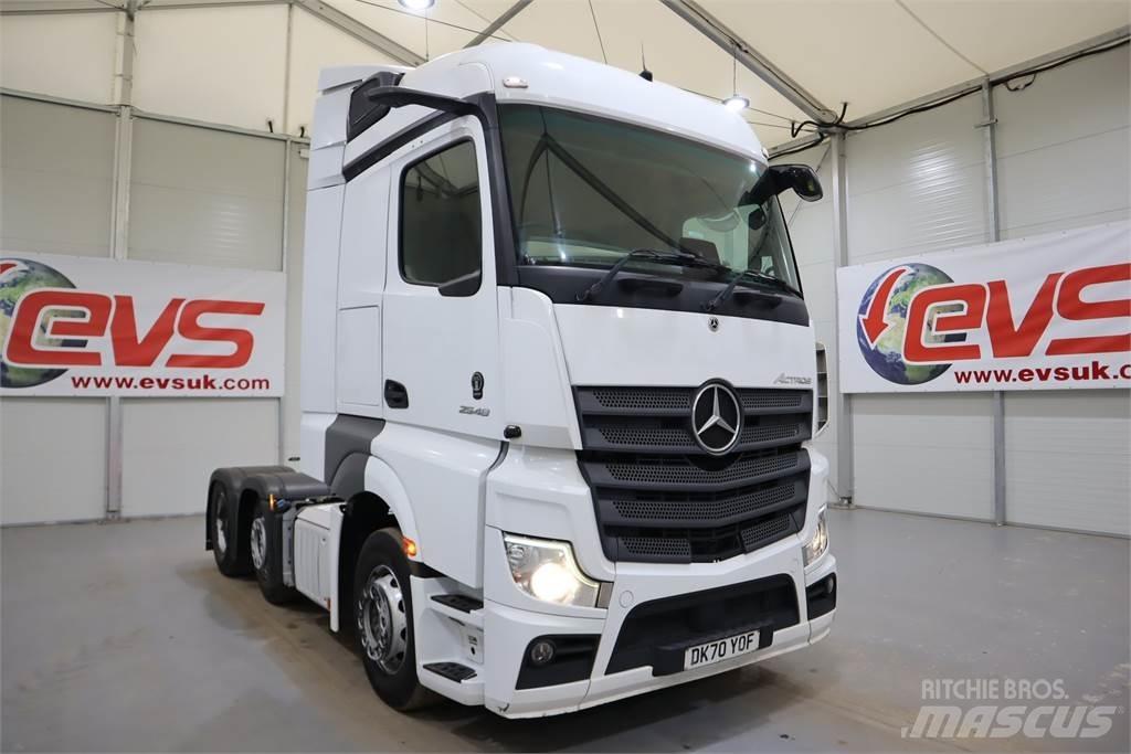Mercedes-Benz Actros 2548 曳引機組件