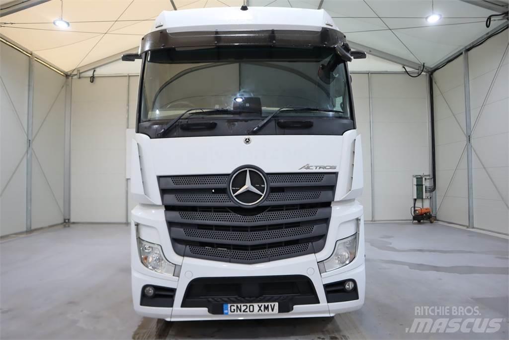 Mercedes-Benz Actros 2548 曳引機組件