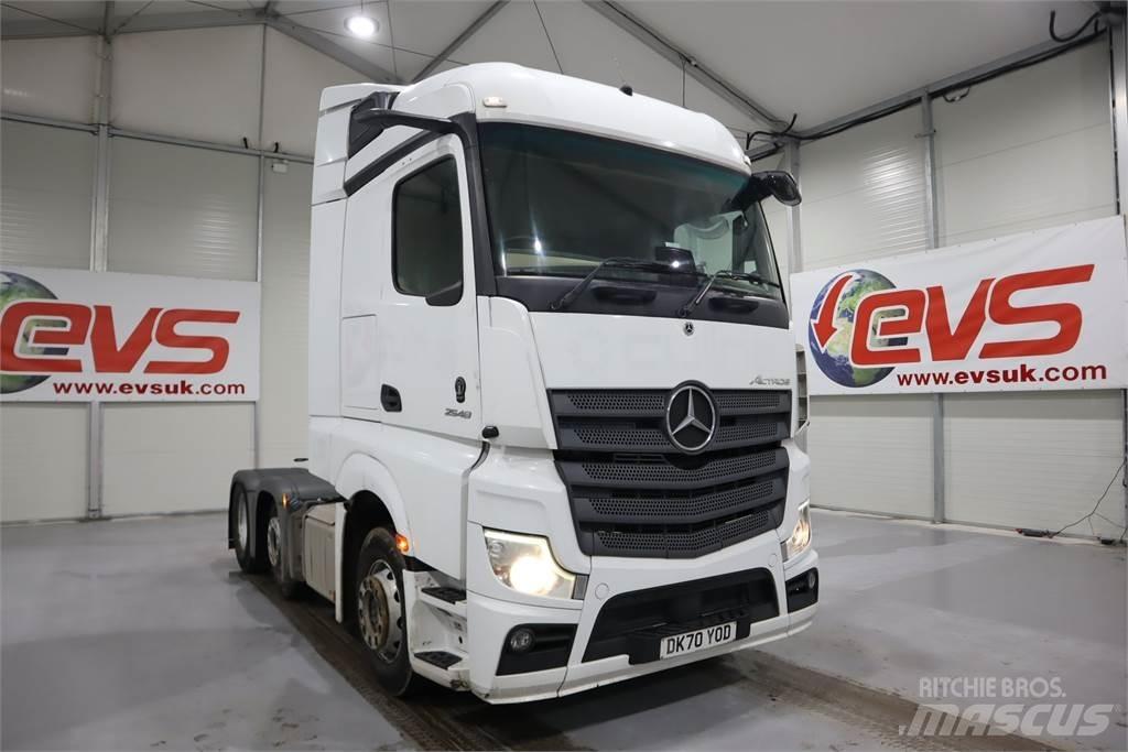 Mercedes-Benz Actros 2548 曳引機組件