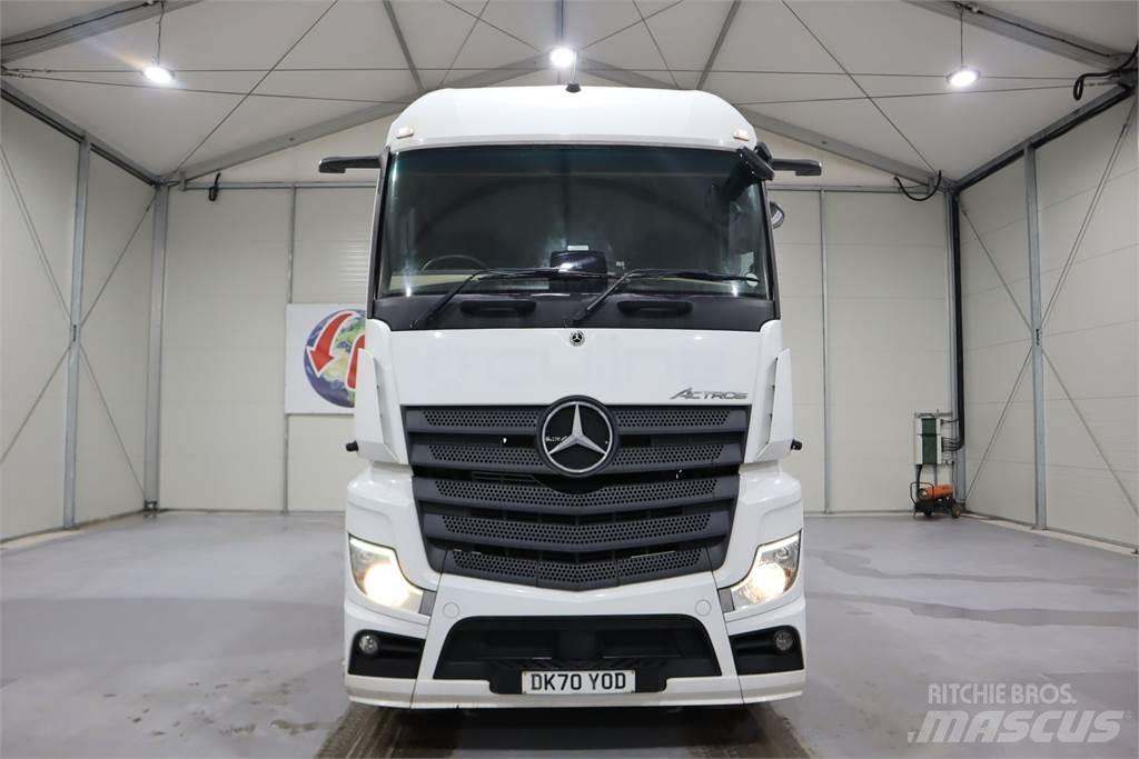 Mercedes-Benz Actros 2548 曳引機組件