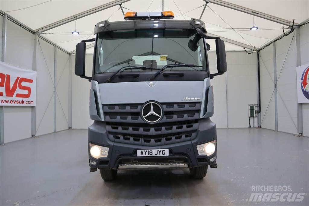 Mercedes-Benz Arocs 3240 傾卸式卡車