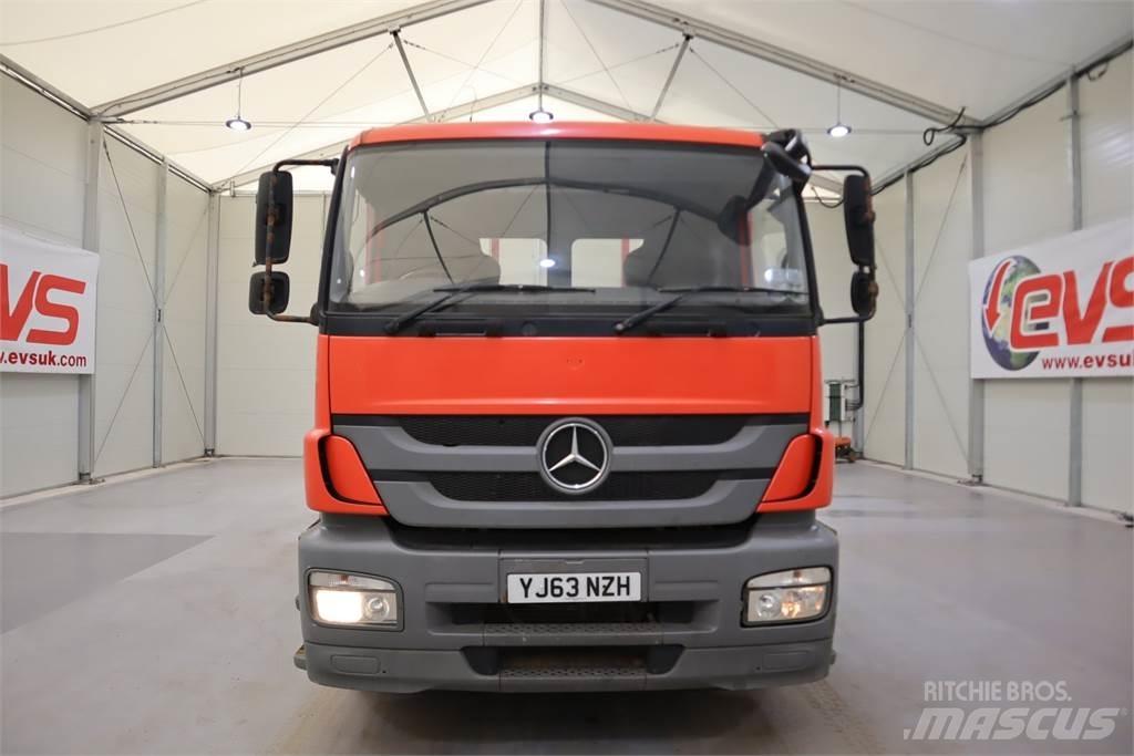 Mercedes-Benz Atego 1824 平板式/側卸式卡車