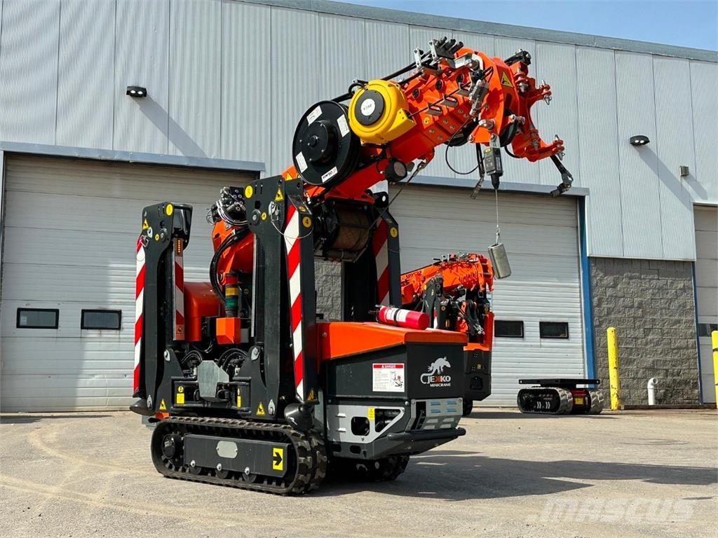 Jekko SPX 309 小型起重機