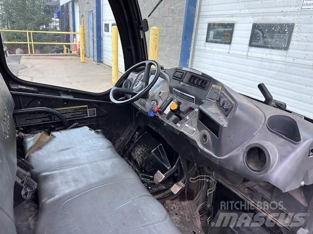 Kubota RTV1100 其他升降機械