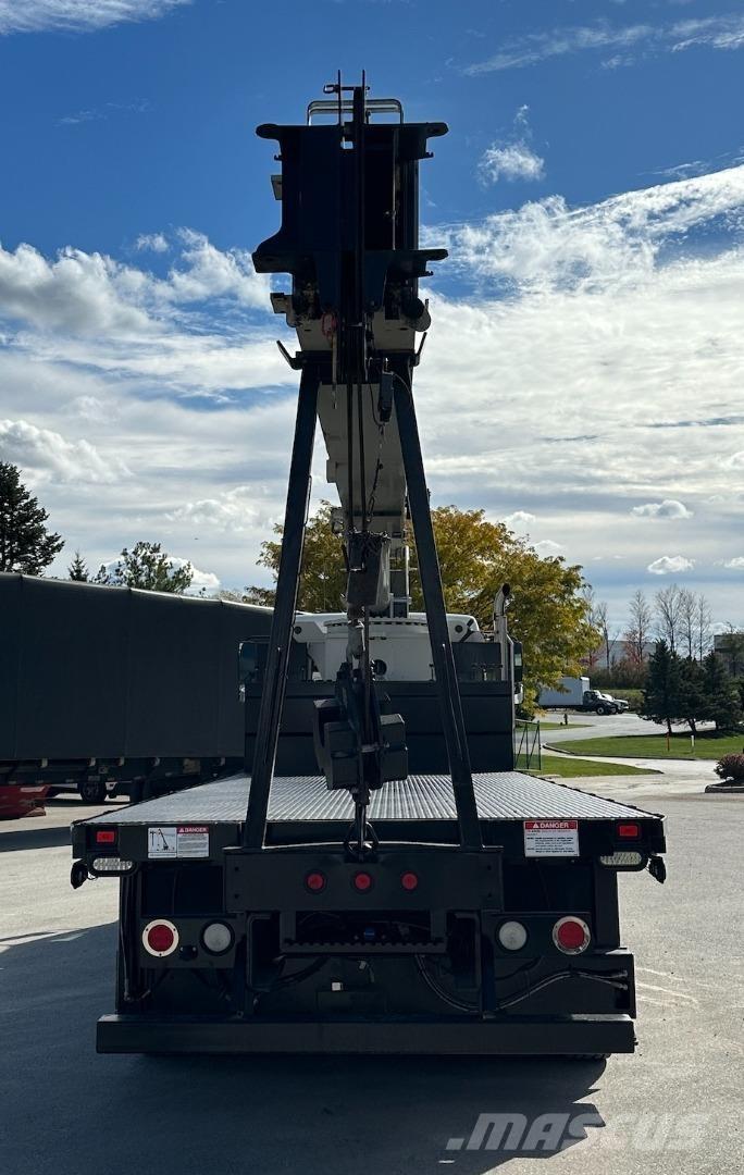 National 900A 起重機卡車