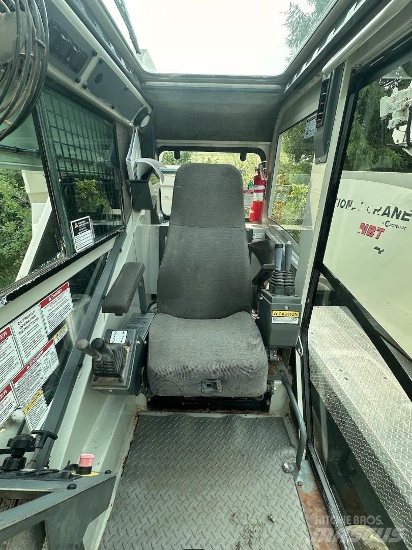 National NBT40 起重機卡車