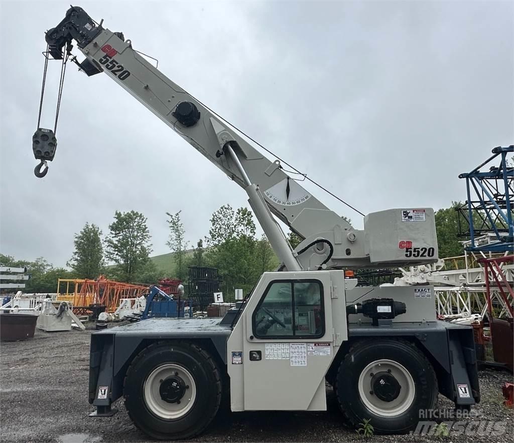 Shuttlelift CD5520 越野起重機