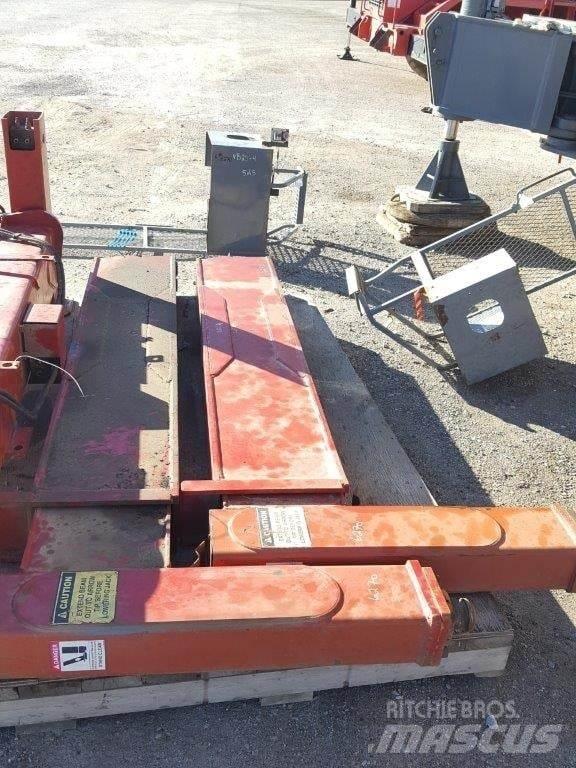 Terex  起重機組件和設備