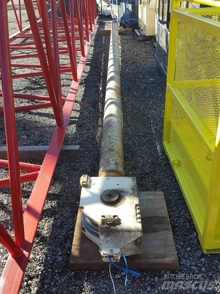 Terex  起重機組件和設備