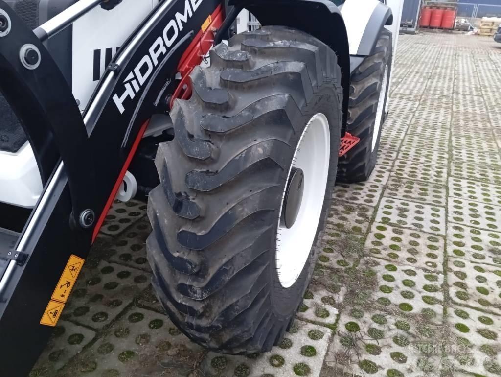 Hidromek 102S 反鏟裝載機