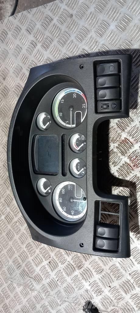 DAF XF 105.   1789469 電子設備