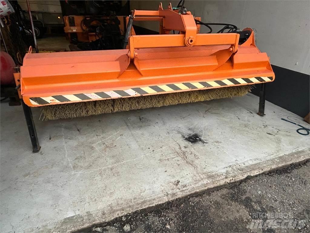FMG avoharja AH240 刷子