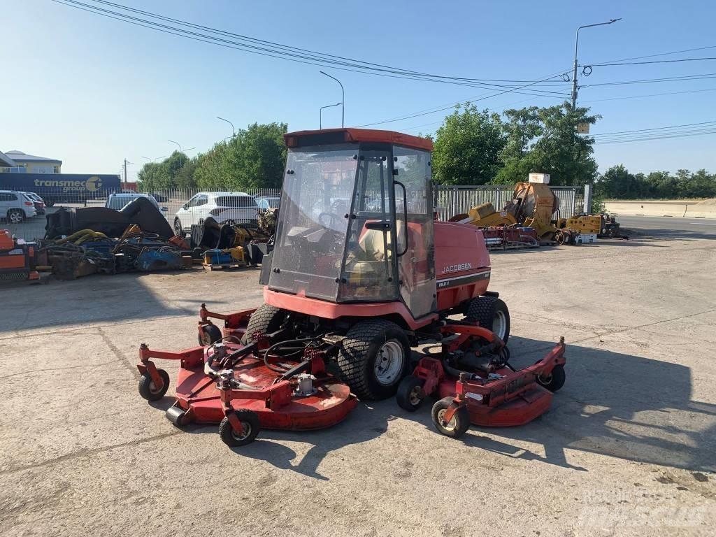 Jacobsen HR5111 騎乘式割草機