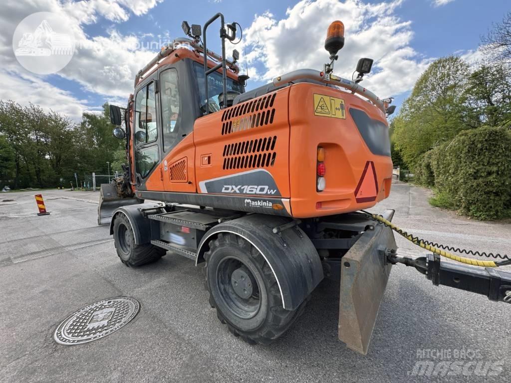 Doosan DX 160 W 旋轉式挖土機/掘鑿機/挖掘機