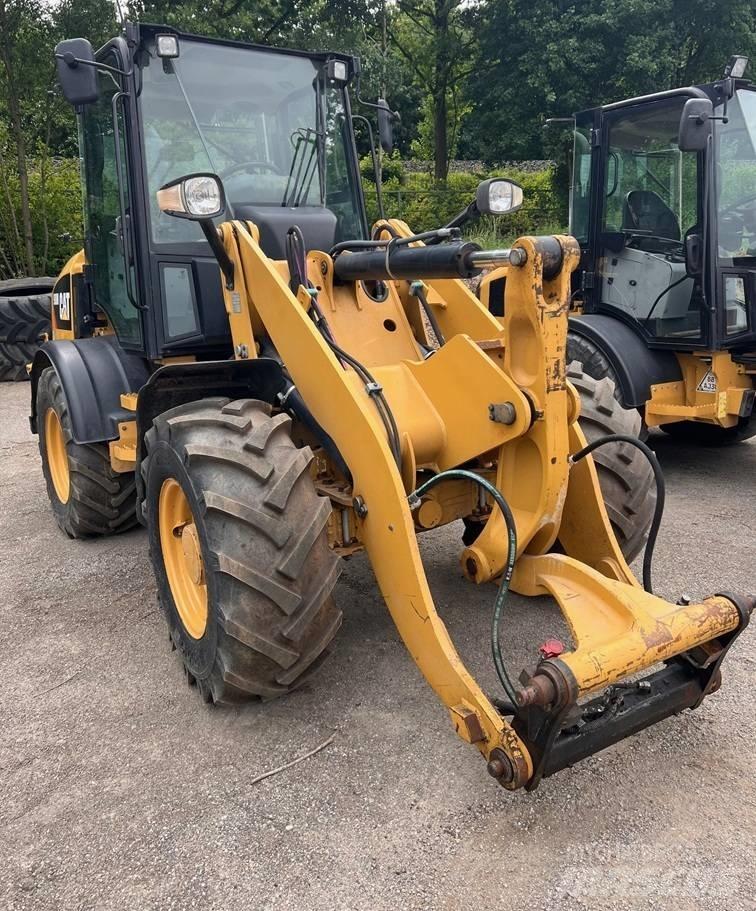 CAT 908M Radlader 輪胎式裝載機