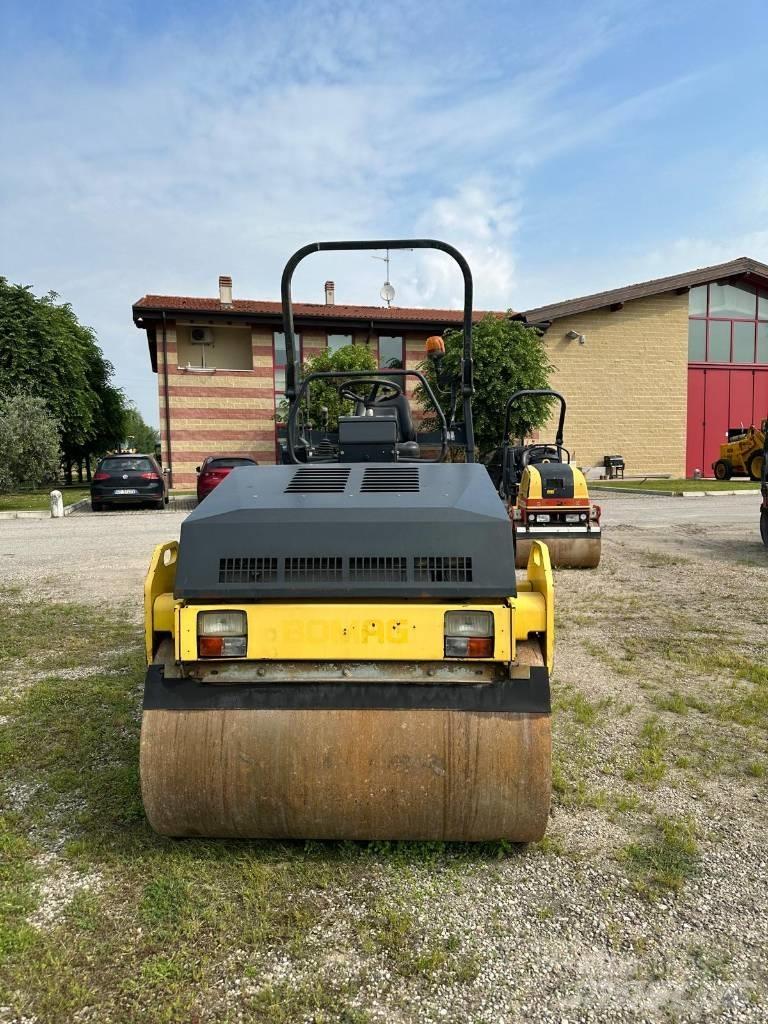 Bomag BW 138 AD 雙輪滾壓機