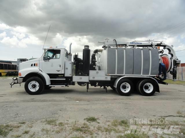 Sterling LT 9500 組合/真空油槽車