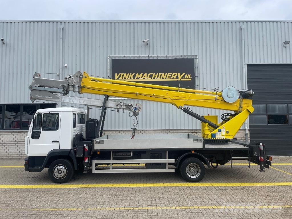 Böcker AK 32/1500 全路面起重機/吊車