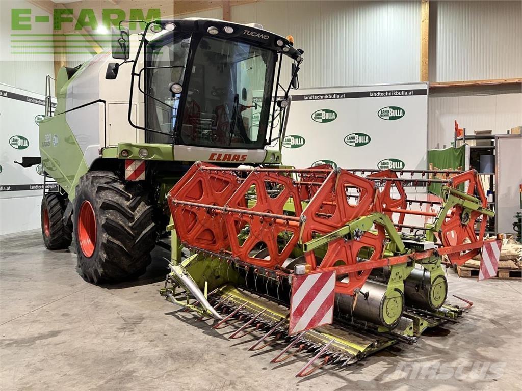 CLAAS tucano 320 聯合收穫機