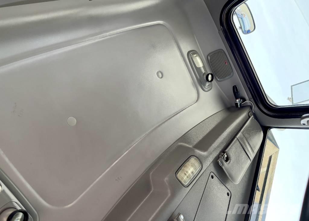 Peterbilt 365 曳引機組件