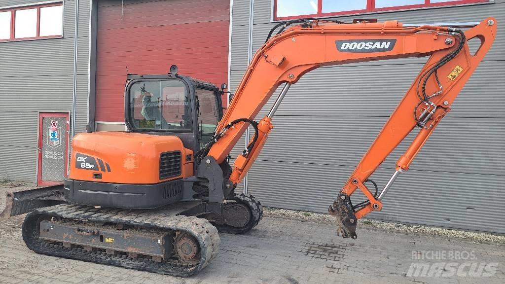 Doosan DX 85 R-3 中型挖土機/掘鑿機/挖掘機 7t-12t