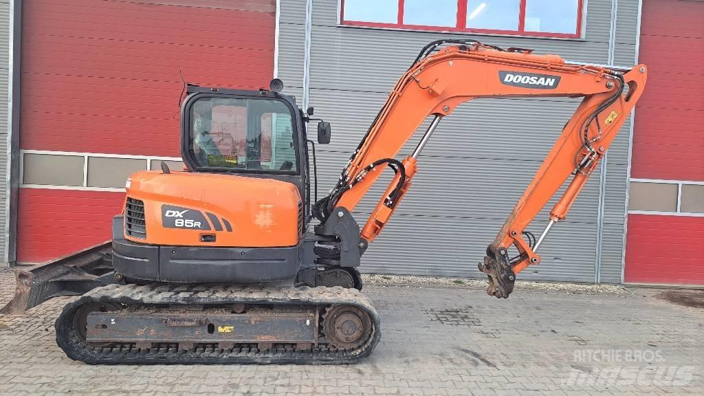 Doosan DX 85 R-3 中型挖土機/掘鑿機/挖掘機 7t-12t